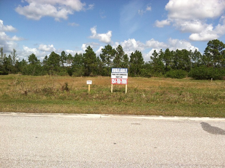 15905 Assembly Loop, Jupiter, FL for sale - Building Photo - Image 1 of 1