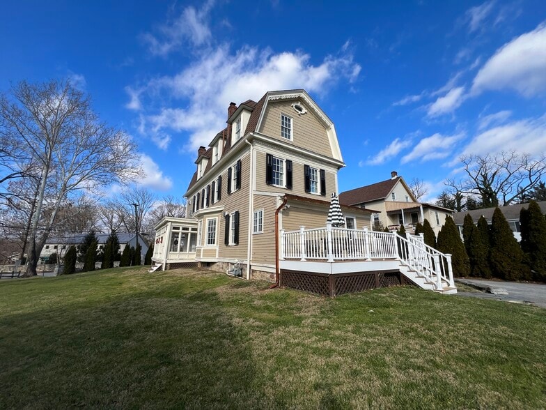 3134 Butler Pike, Plymouth Meeting, PA for lease - Building Photo - Image 2 of 9