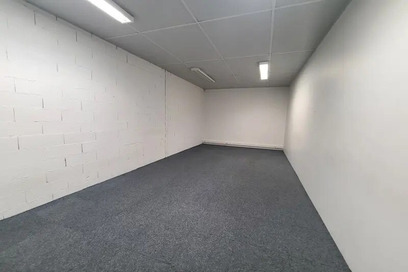 Flex in Sète for lease - Building Photo - Image 3 of 6