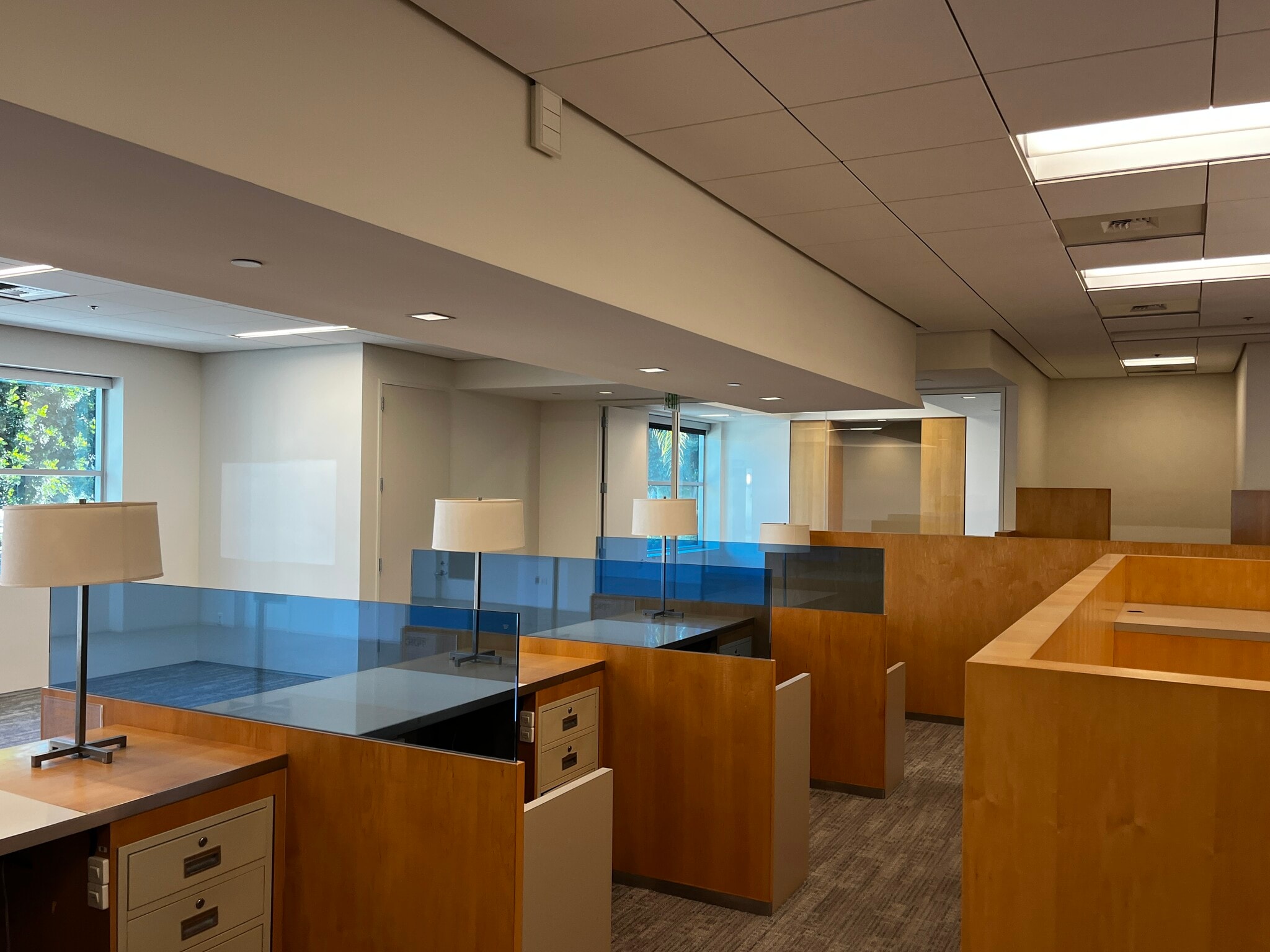 1100 Flynn Rd, Camarillo, CA for lease Interior Photo- Image 1 of 4