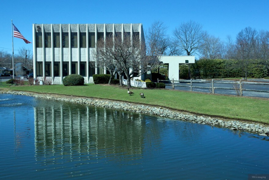 2 Railroad Plz, Whippany, NJ for sale - Primary Photo - Image 1 of 1