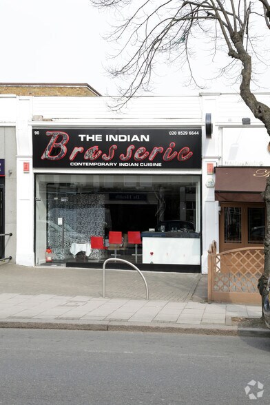 90 Station Rd, London for lease - Primary Photo - Image 1 of 3