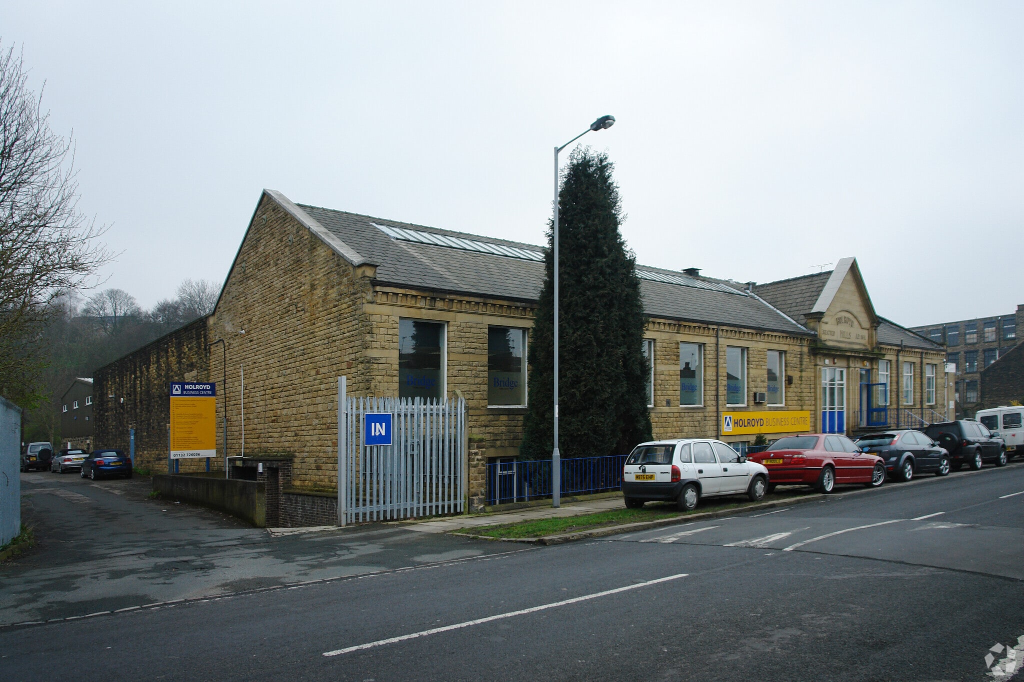 Carrbottom Rd, Bradford for lease Primary Photo- Image 1 of 8