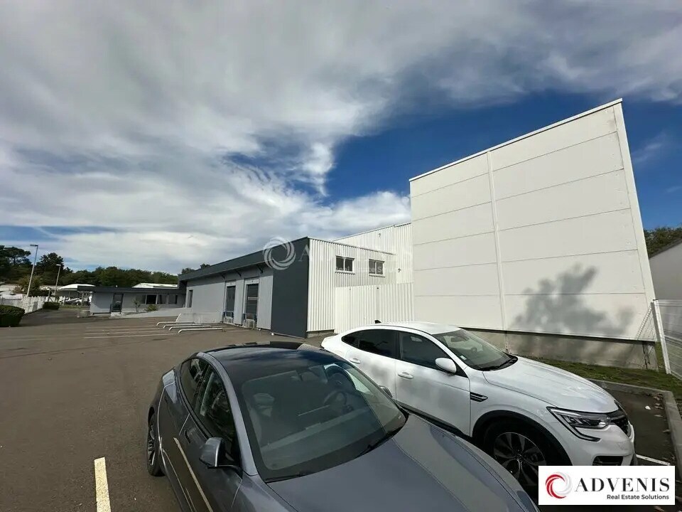 Vente Local d'activités 1 614 m² - Photo 1