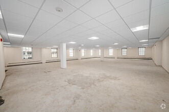 7220 Wisconsin Ave, Bethesda, MD for lease Interior Photo- Image 2 of 4