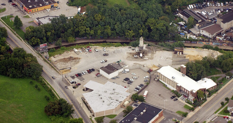 4465 Castor Ave, Philadelphia, PA for sale - Aerial - Image 1 of 9