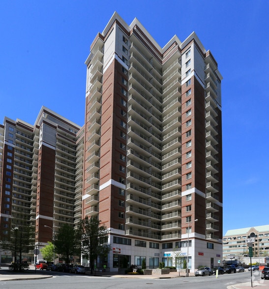 4001 9th St N, Arlington, VA for lease - Building Photo - Image 3 of 7