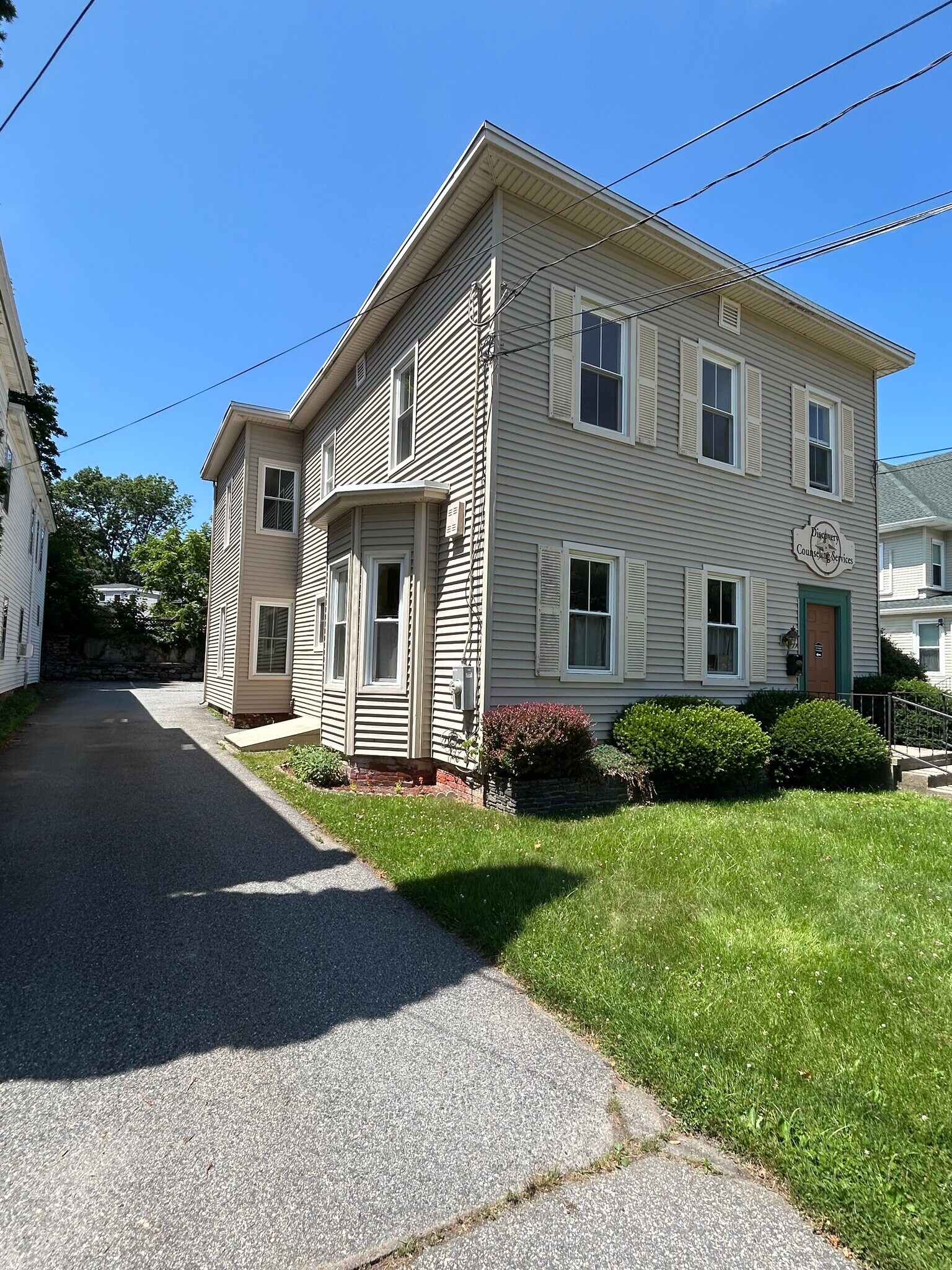 239 Main St, Killingly, CT for sale Primary Photo- Image 1 of 20