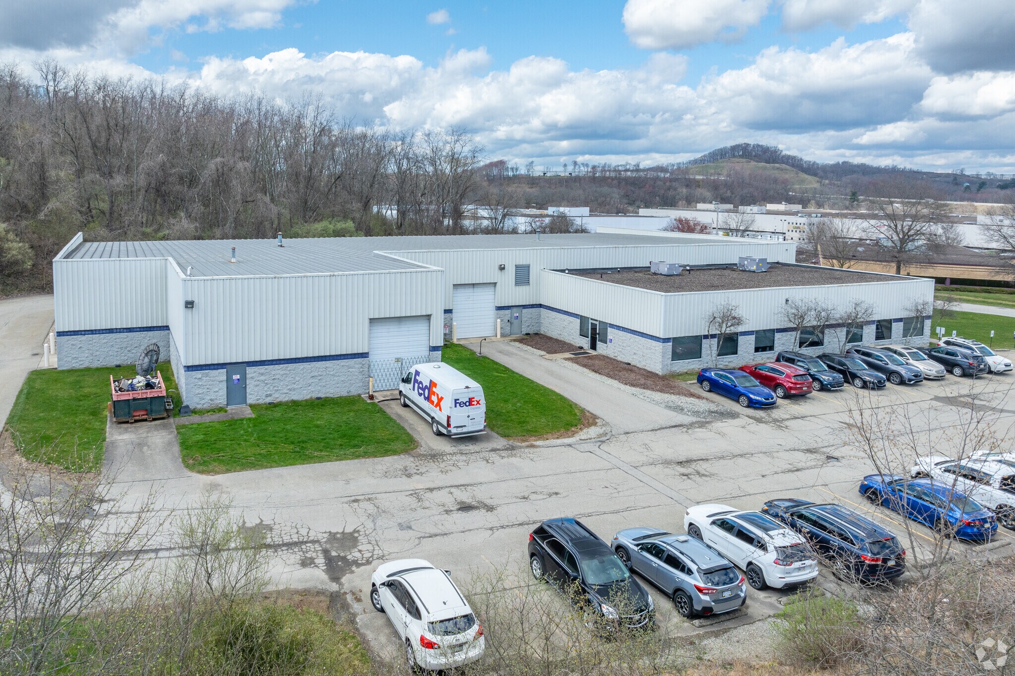 401 Paintersville Rd, Hunker, PA 15639 Fedex