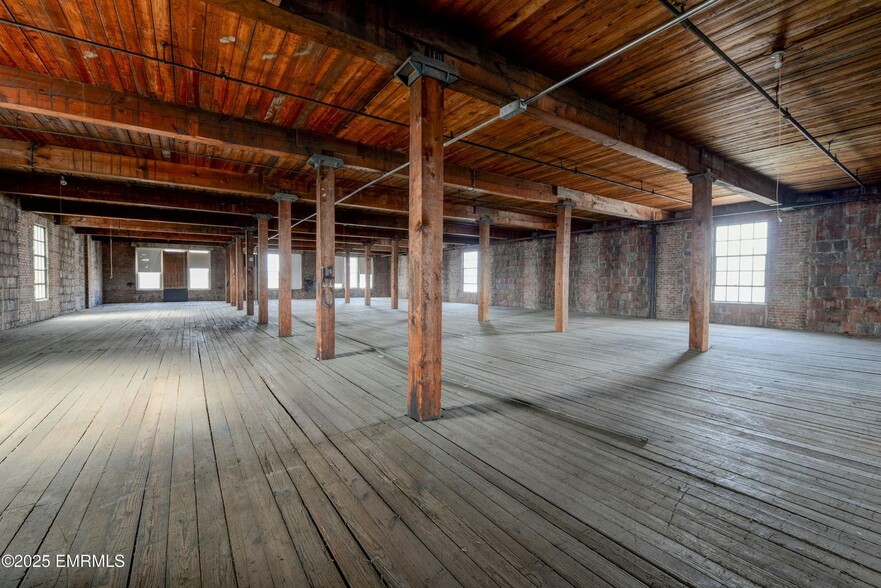2227 Front St, Meridian, MS for sale - Building Photo - Image 3 of 3