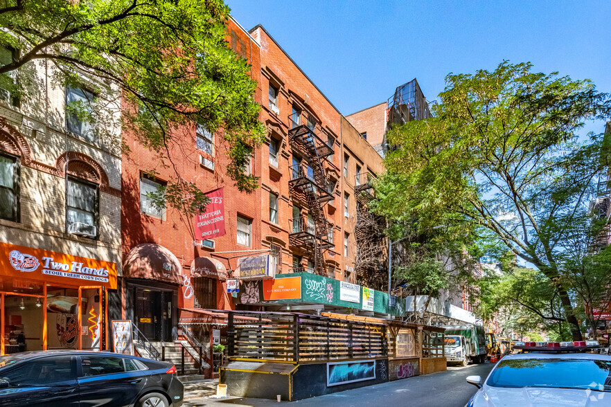 99 MacDougal St, New York, NY for sale - Primary Photo - Image 1 of 1