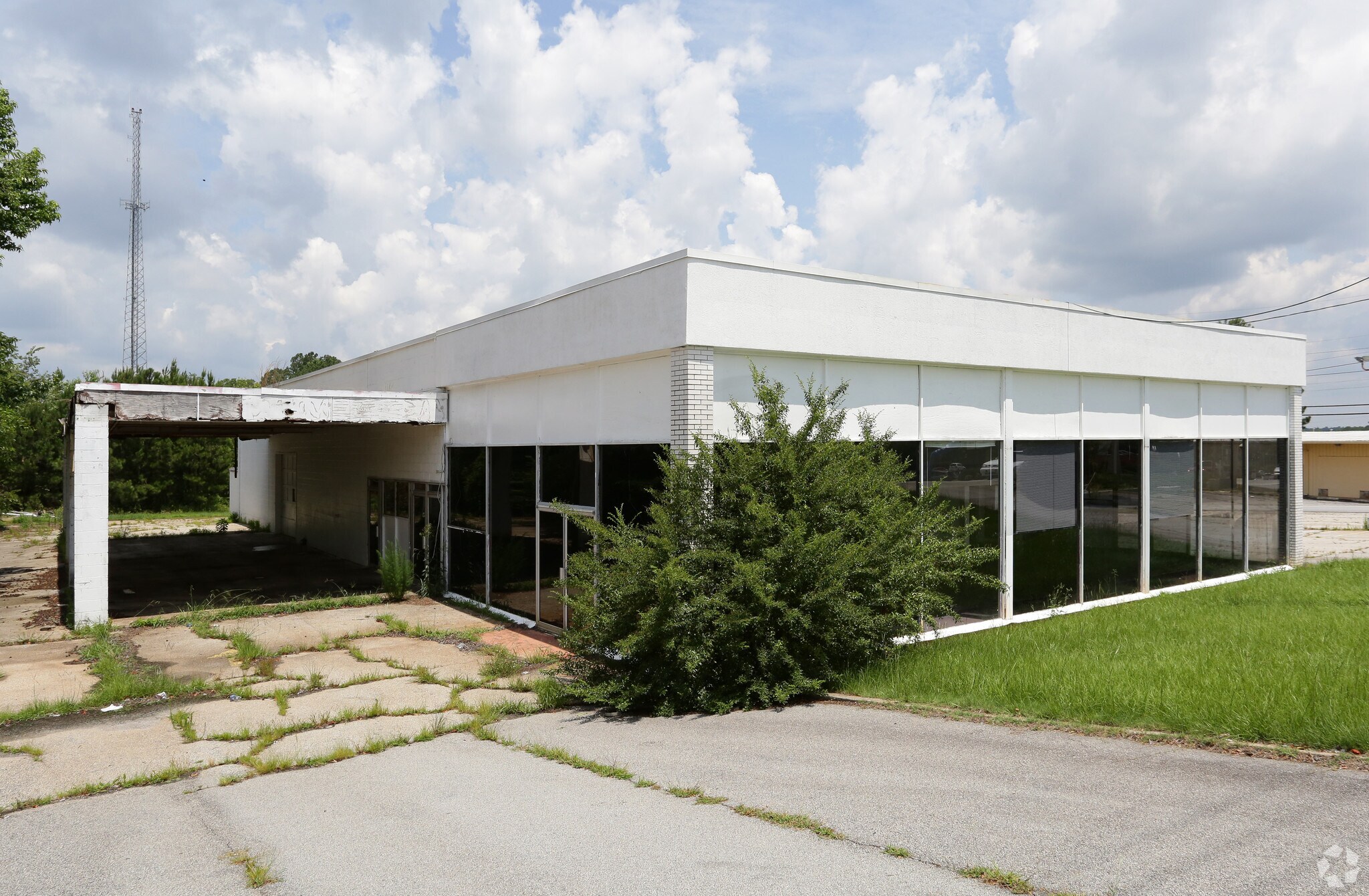 496 Bankhead Hwy, Carrollton, GA for sale Primary Photo- Image 1 of 1