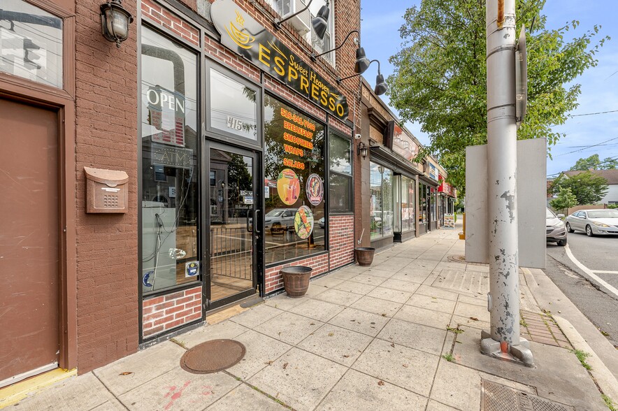 413-415 Rockaway Ave, Valley Stream, NY 11581 - Retail for Lease | LoopNet