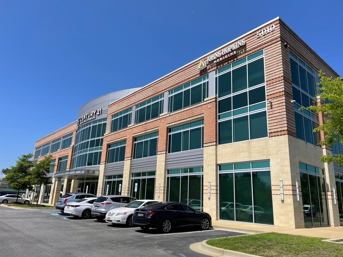 5010 Regency Pl, White Plains, MD 20695 White Plains Corporate Center