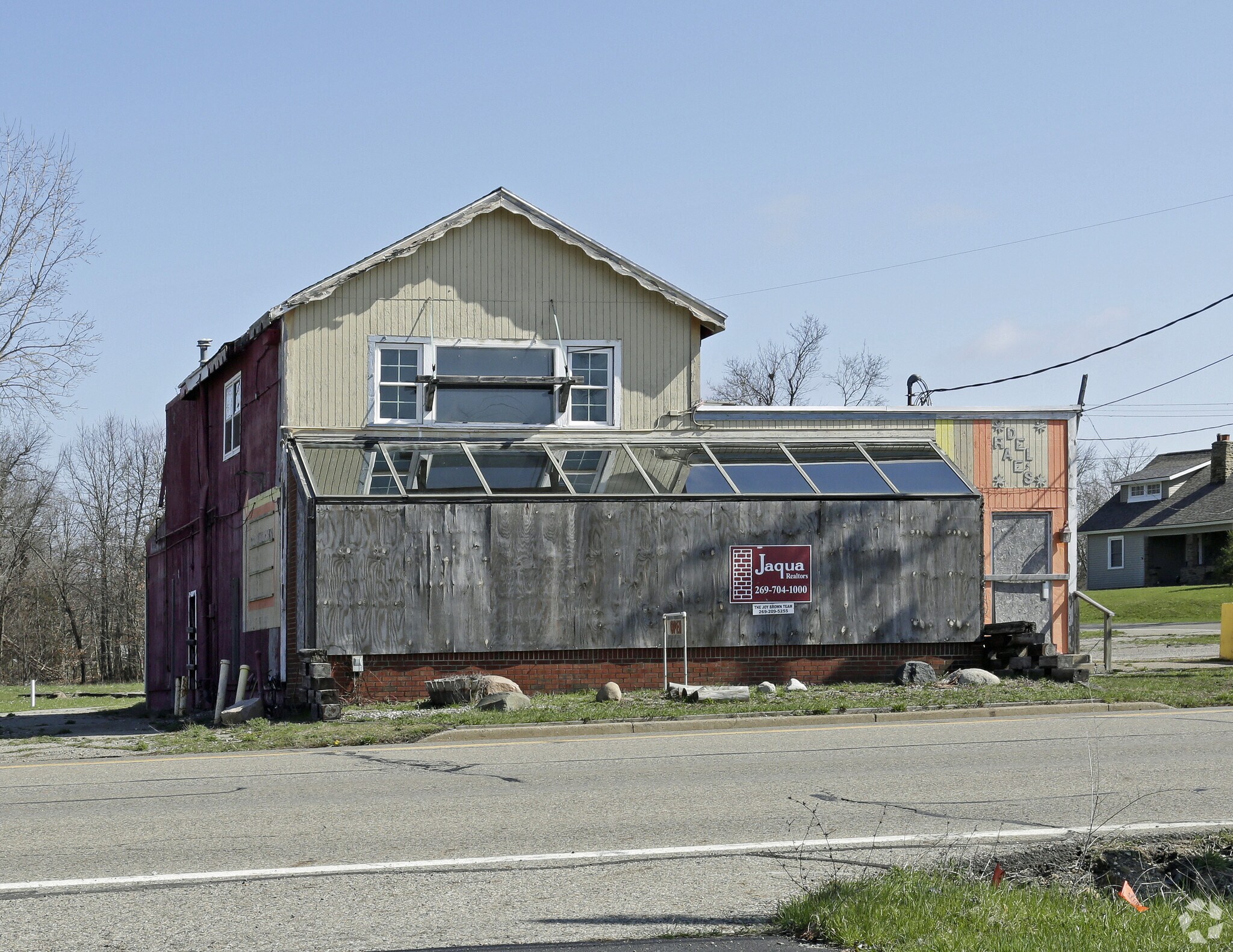 1399 Michigan Ave E, Battle Creek, MI for sale Primary Photo- Image 1 of 1