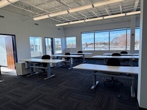 324 S Service Rd, Melville, NY for lease Interior Photo- Image 2 of 7