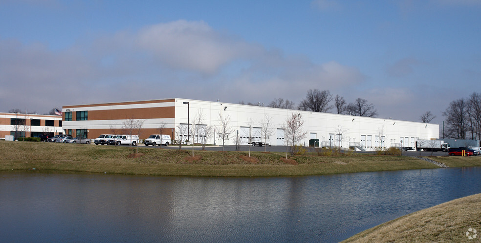 43766 Trade Center Pl, Dulles, VA for lease - Building Photo - Image 2 of 4