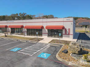 16675 Huebner Rd, San Antonio, TX for lease Building Photo- Image 1 of 7