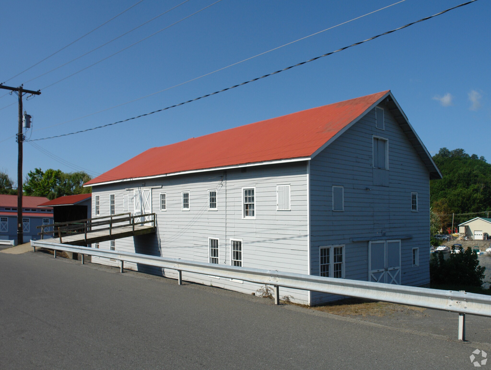 81 Water St, Catskill, NY for sale Primary Photo- Image 1 of 3