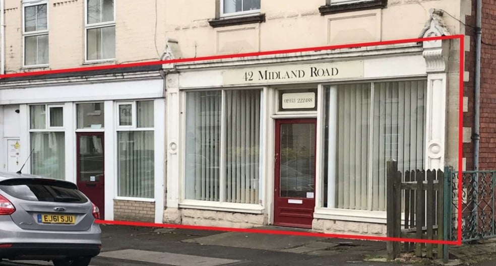 42-44 Midland Rd, Wellingborough for sale - Primary Photo - Image 1 of 1
