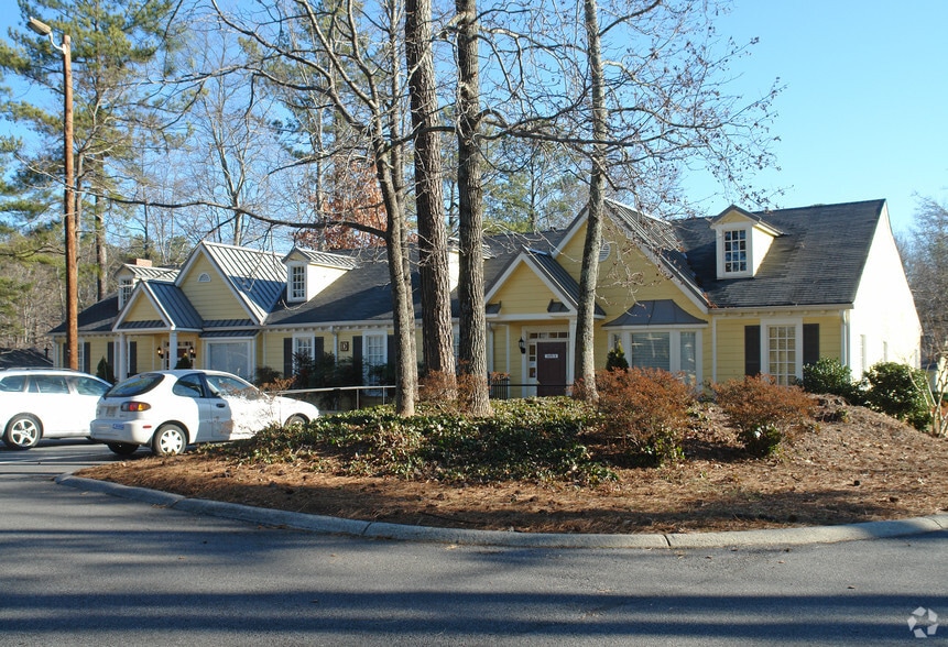 3400 McClure Bridge Rd, Duluth, GA 30096