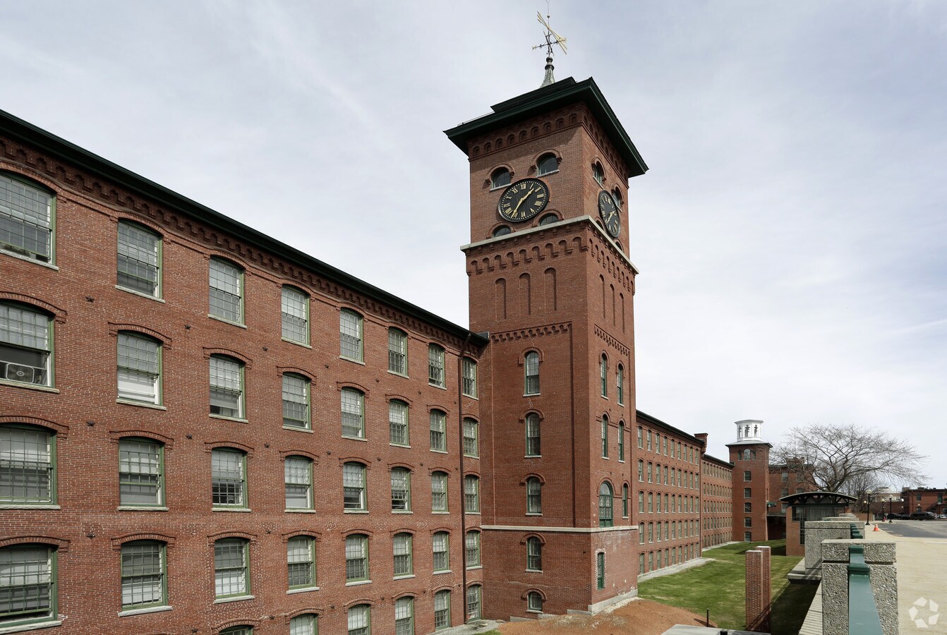 View Photo