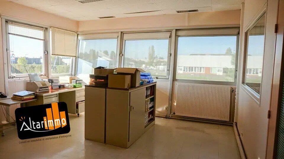 Office in Brou for lease Interior Photo- Image 1 of 6