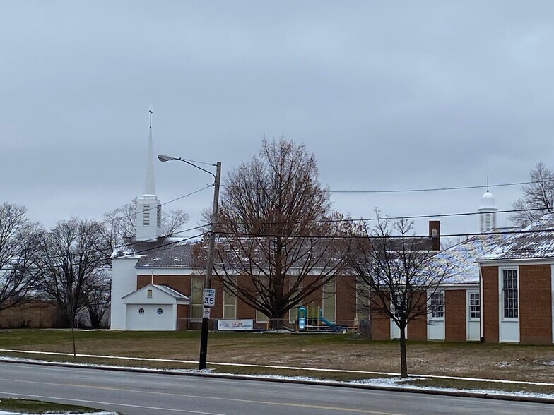 13812 Bellaire Rd, Cleveland, OH for sale - Building Photo - Image 1 of 1