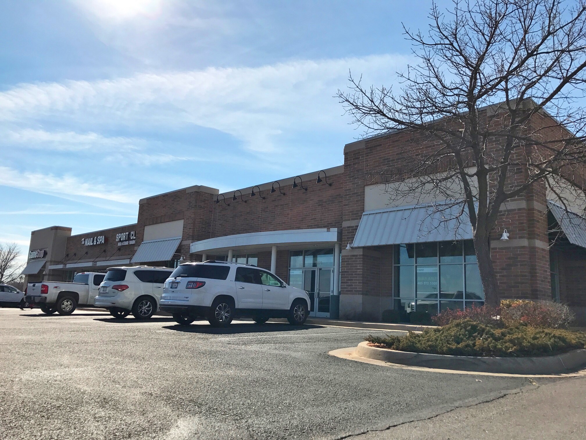 1110-1142 E 2nd St, Edmond, OK for sale Building Photo- Image 1 of 1