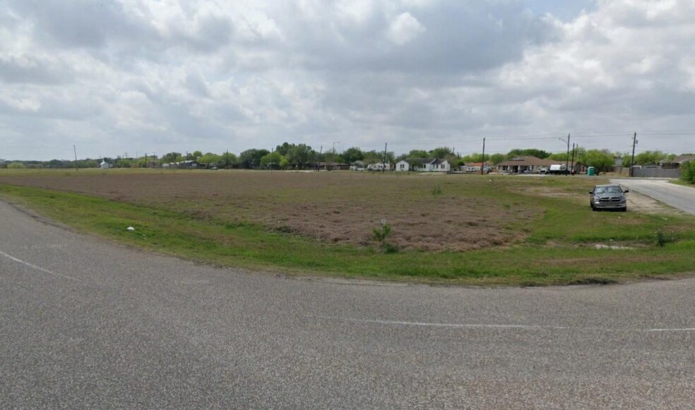 Up River Rd and Carbon Plant Rd, Corpus Christi, TX for sale - Building Photo - Image 2 of 5