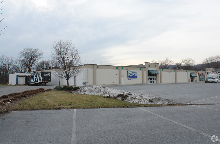 5901 6th Ave, Altoona, PA for lease - Building Photo - Image 3 of 6