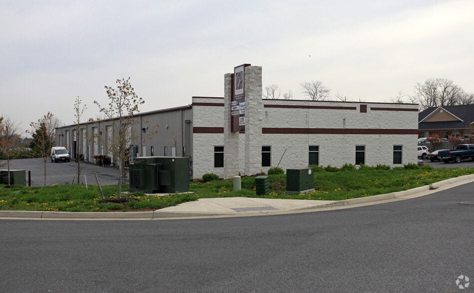 180 Prosperity Dr, Winchester, VA for sale - Building Photo - Image 2 of 12