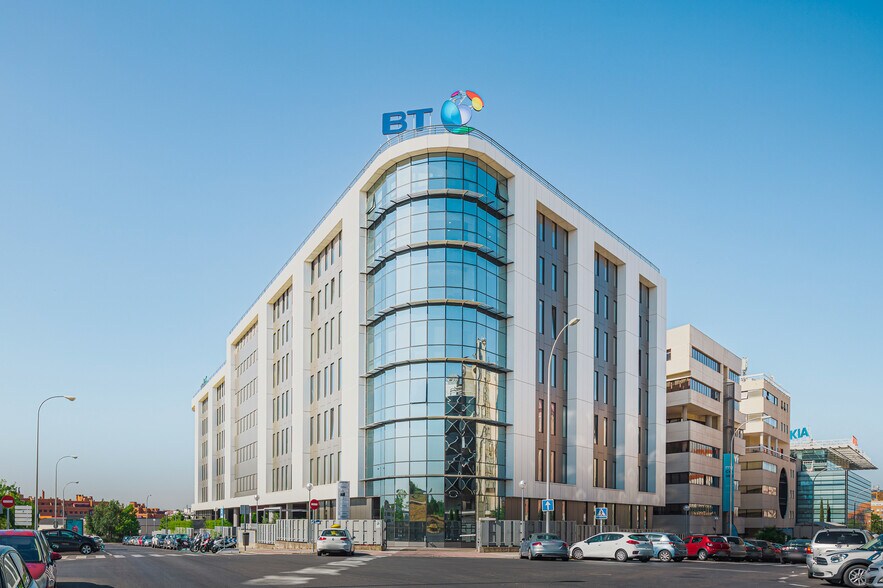 Calle Isabel Colbrand, 6-8, Madrid, Madrid for lease - Floor Plan - Image 1 of 14