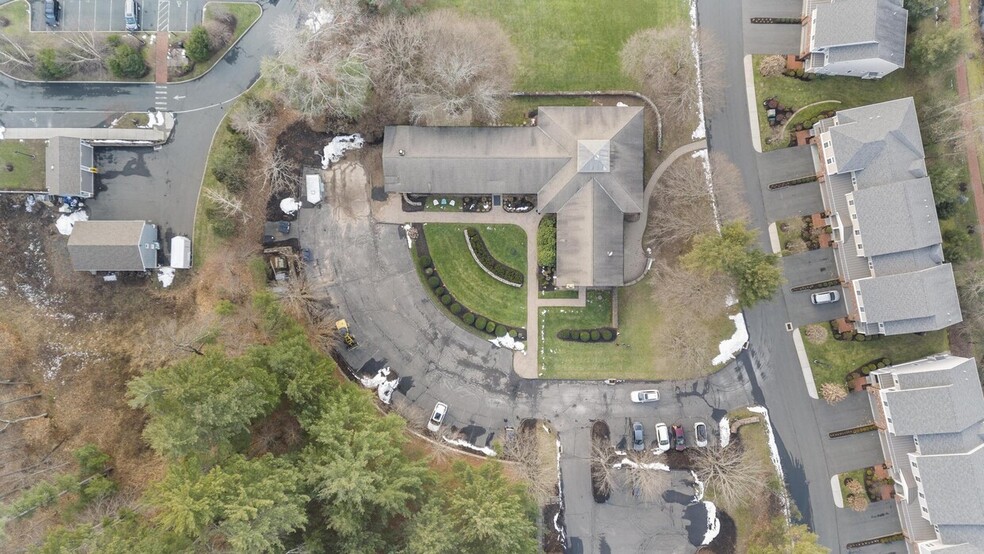 1-3 Mill Pond Ln, Simsbury, CT for sale - Aerial - Image 3 of 24