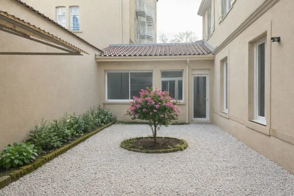  in Limoges for sale Building Photo- Image 1 of 1