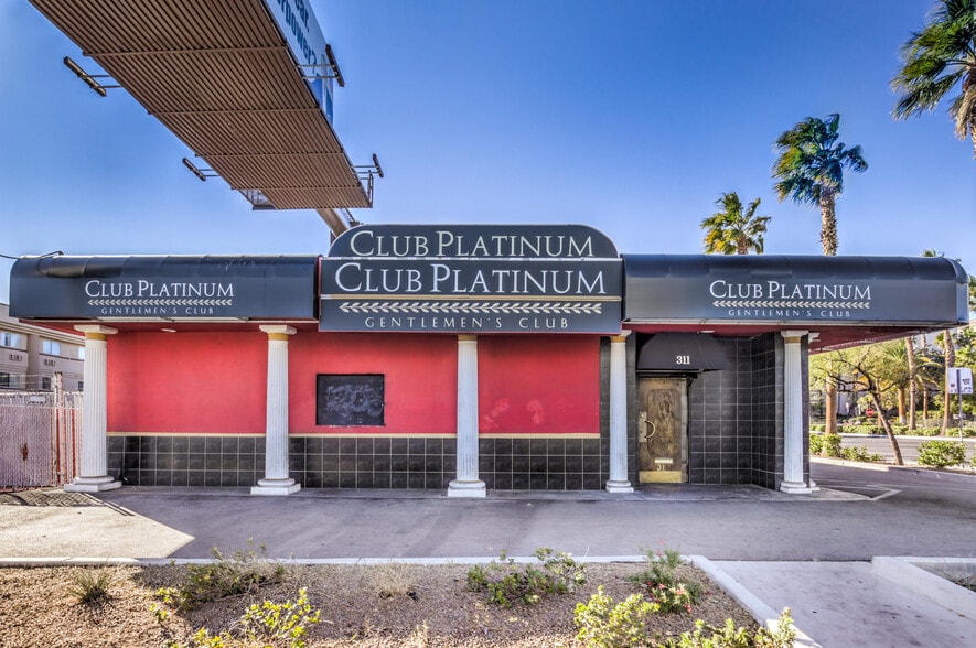 311 E Flamingo Rd, Las Vegas, NV for sale - Building Photo - Image 2 of 29