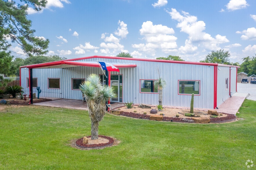 23193 Nichols Sawmill Rd, Hockley, TX for sale - Building Photo - Image 1 of 1