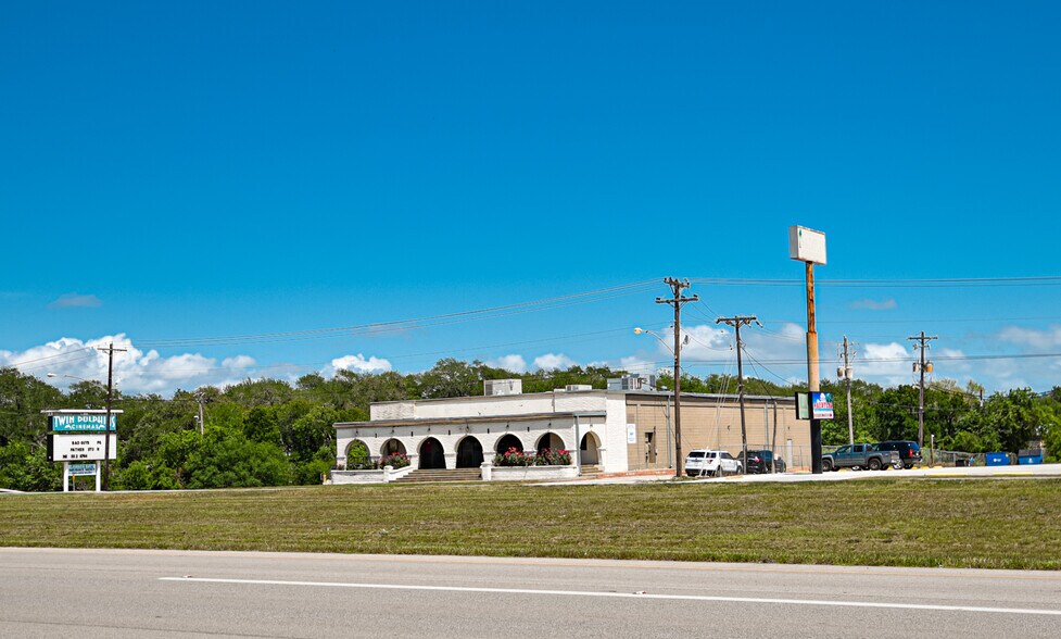 152 ST HWY 35, Port Lavaca, TX for sale - Primary Photo - Image 1 of 1