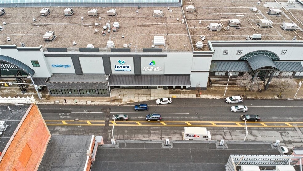 300 Lackawanna Ave, Scranton, PA for lease - Building Photo - Image 3 of 10