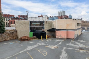 241 Southbridge St, Worcester MA - Pub