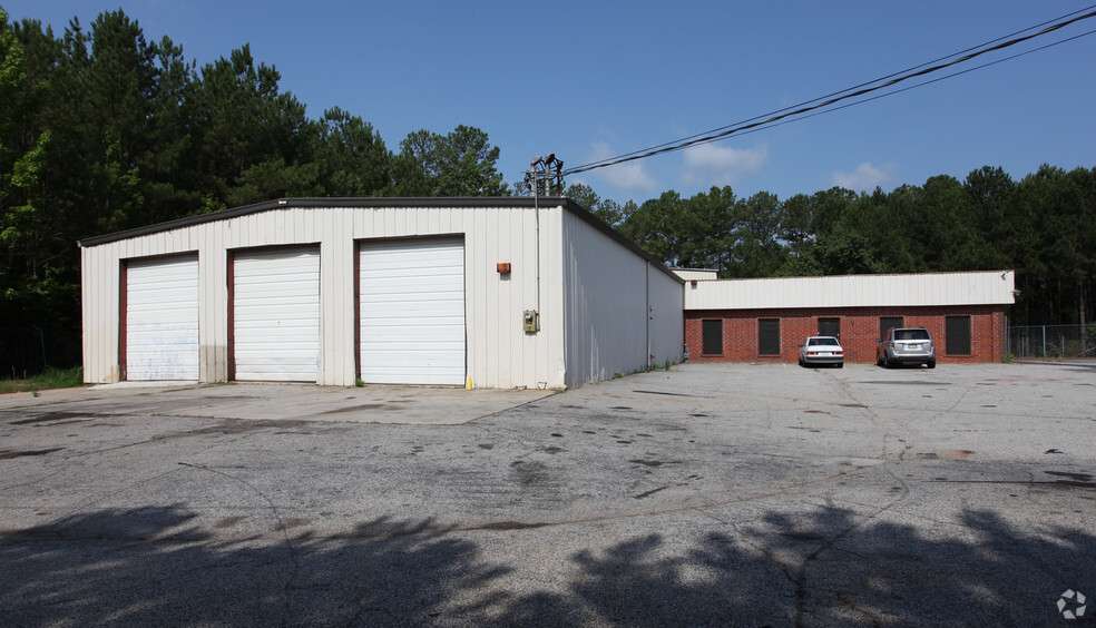 1511 Commercial Ct, Jonesboro, GA for sale - Primary Photo - Image 1 of 1