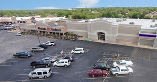 More details for 1700 S Broadway Ave, Edmond, OK - Retail for Lease