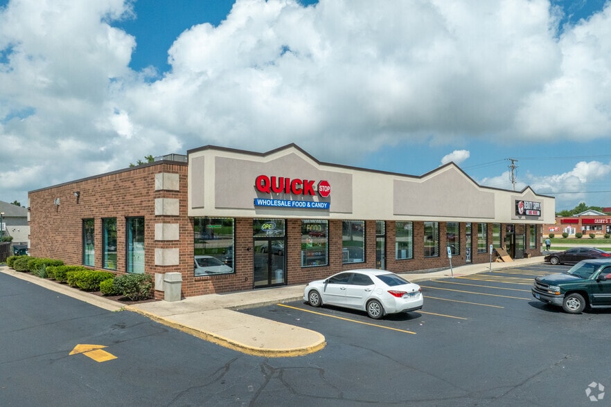 930 Pappas Dr, Dekalb, IL for sale - Primary Photo - Image 1 of 1