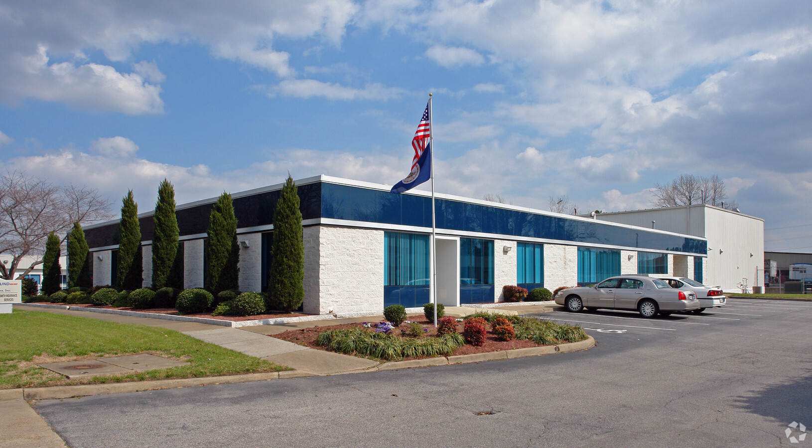 805 Live Oak Dr, Chesapeake, VA 23320 - Office/Retail for Lease | LoopNet