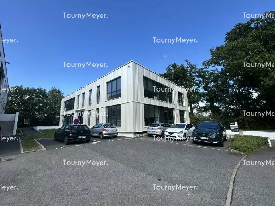 Office in Nantes for lease Building Photo- Image 1 of 10