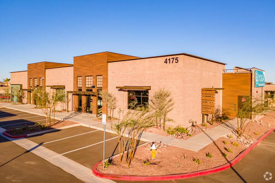 4175 N Pioneer Dr, Litchfield Park, AZ for lease - Building Photo - Image 1 of 16