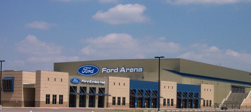 5115 Interstate 10 S, Beaumont, TX for sale - Building Photo - Image 1 of 1