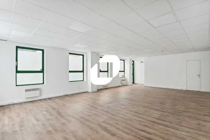 5-9 Rue De Ris, Viry-Châtillon for lease Interior Photo- Image 1 of 11