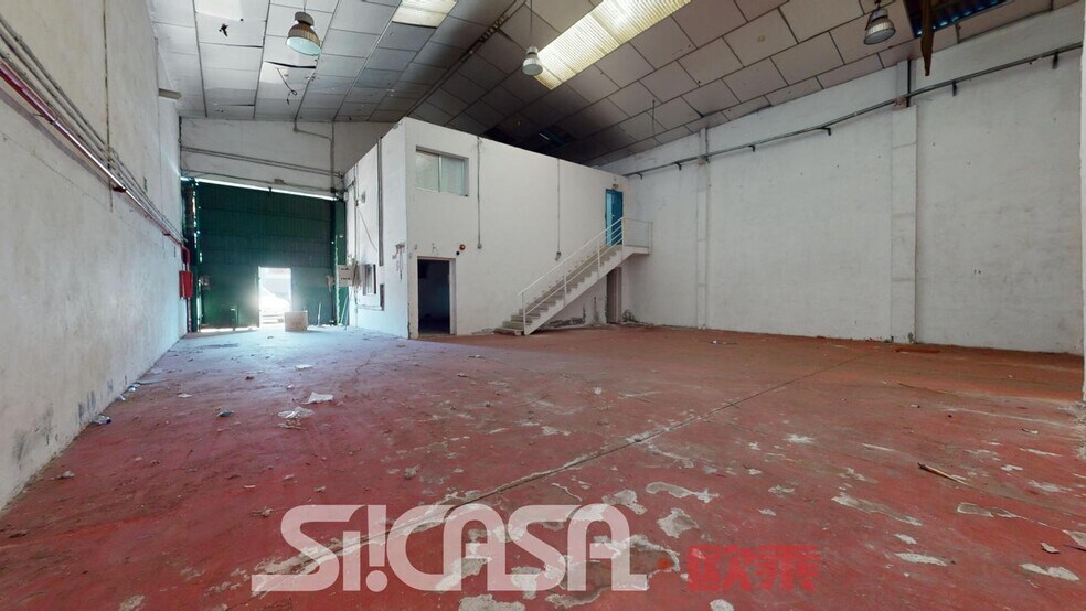 Industrial in Fuenlabrada, Madrid for sale - Interior Photo - Image 3 of 12