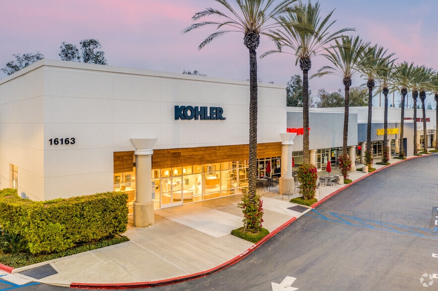 16100-16299 Lake Forest Dr, Irvine, CA for lease - Building Photo - Image 2 of 4